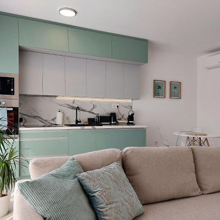 Linden Apartman 001 - Adults Only Mosonmagyaróvár Екстериор снимка